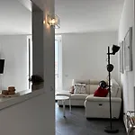 度假居 Casa Marlene Quadrilocale Con Vista Isola Comacina